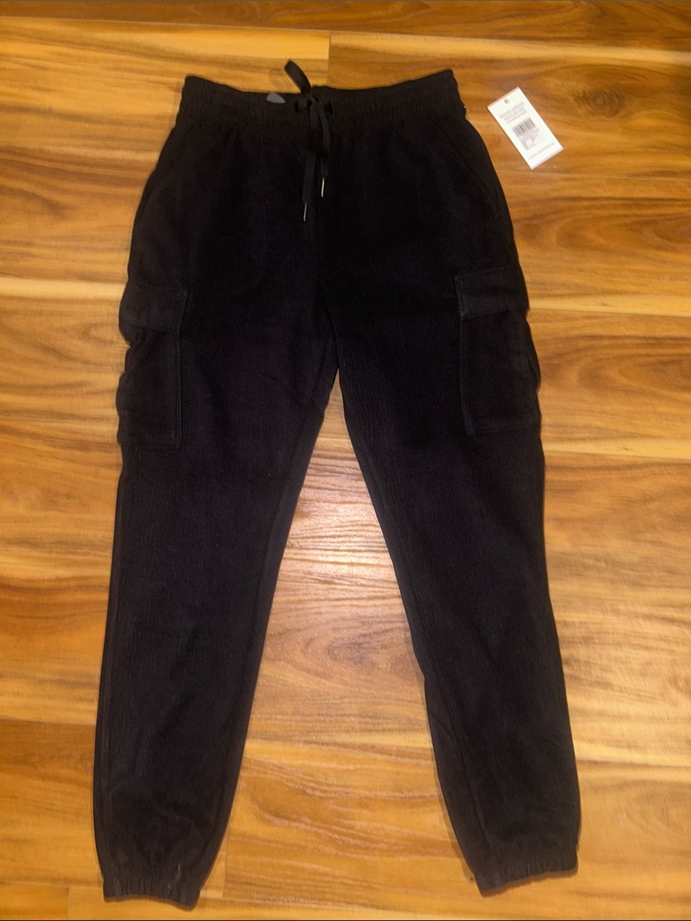 Women’s LeapStride fleeced cargo joggers NWT SMALL